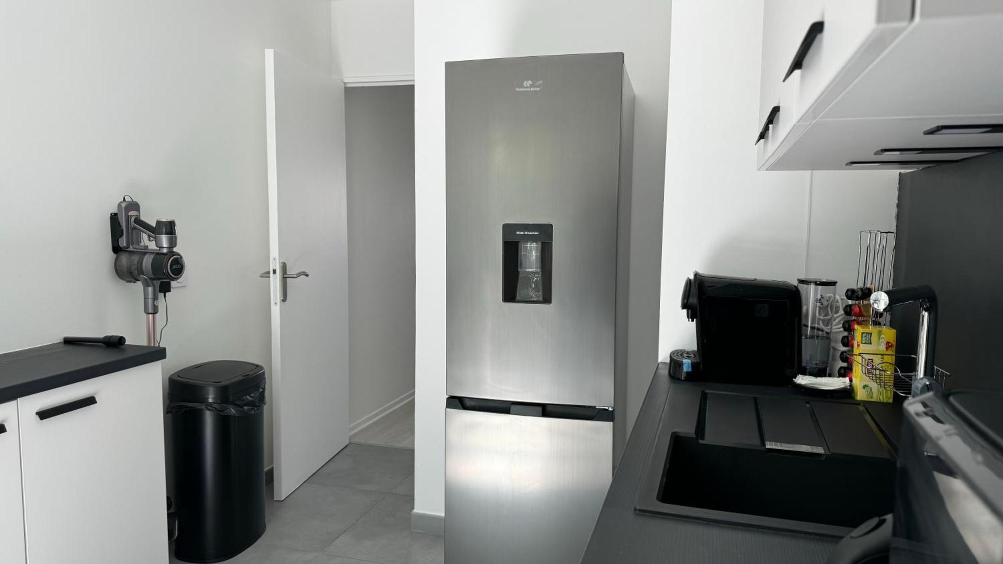 Chic Et Cosy Appartement Epure - T3 Courcouronnes エクステリア 写真